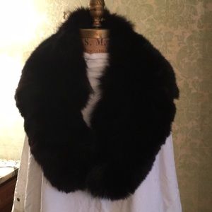 Authentic fox fur wide notch- collared  wrap
